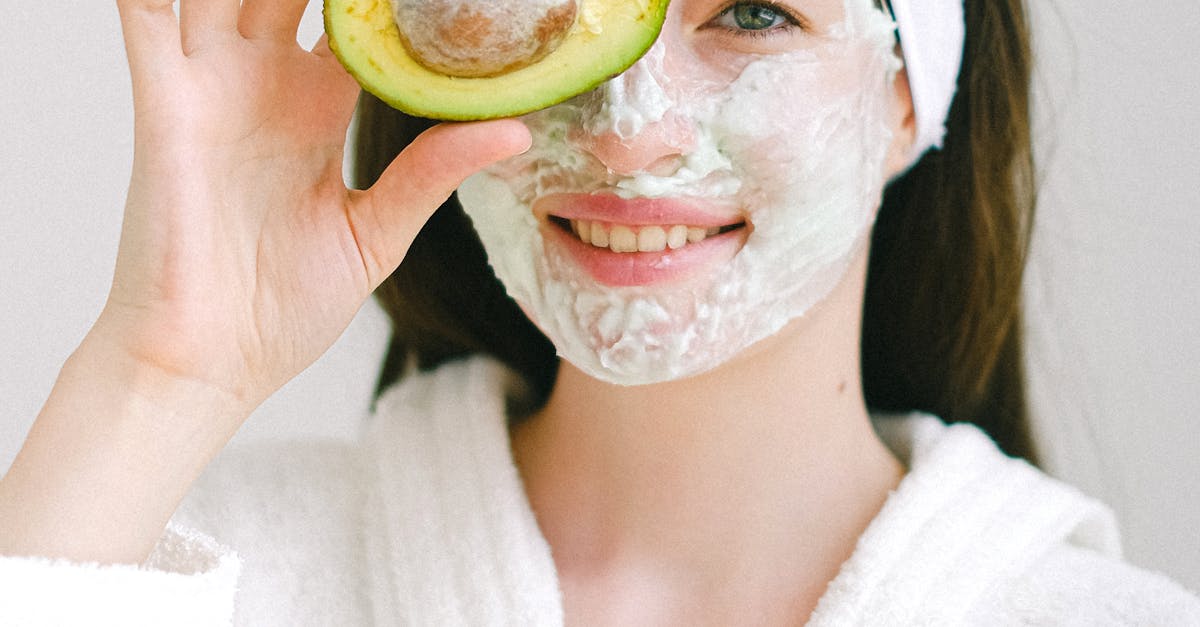 Comparing Chemical Peels and At-Home Exfoliation Methods